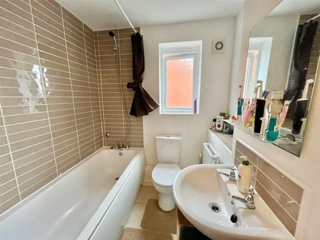Property photo 3 of 13