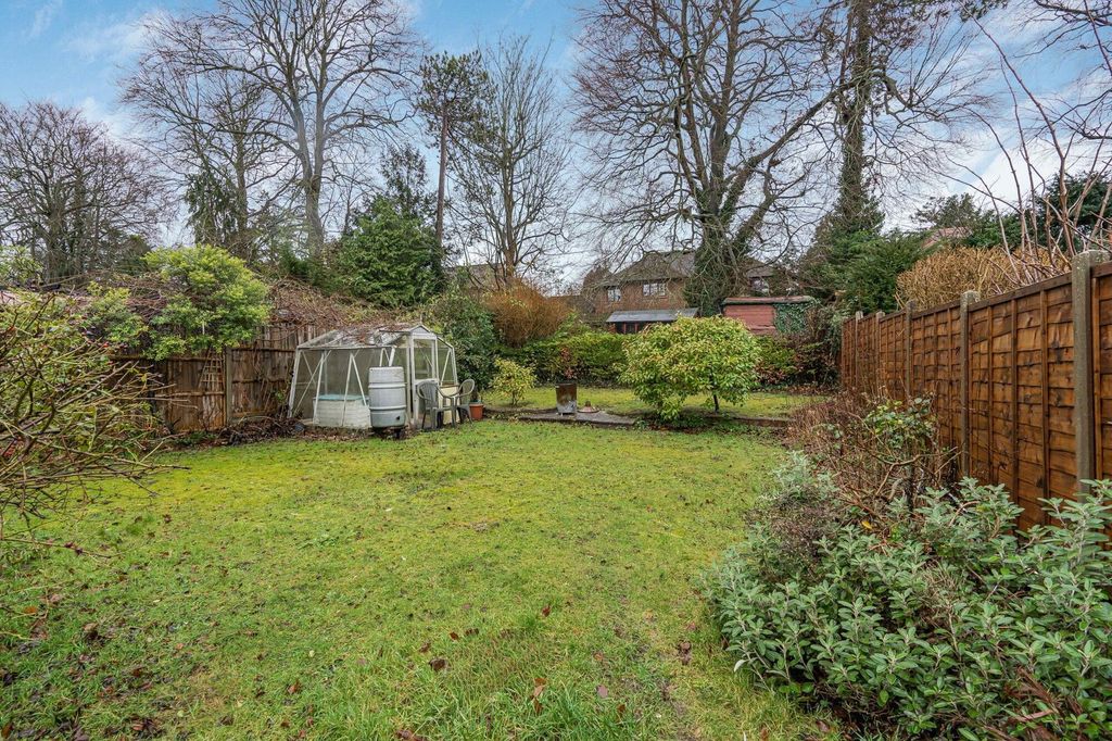 Property photo 3 of 14