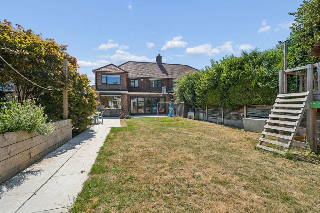 Property photo 3 of 18 Rear