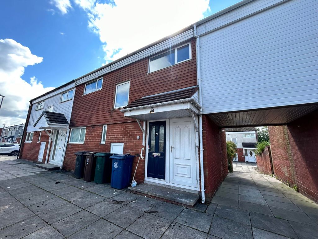 Property photo 1 of 20