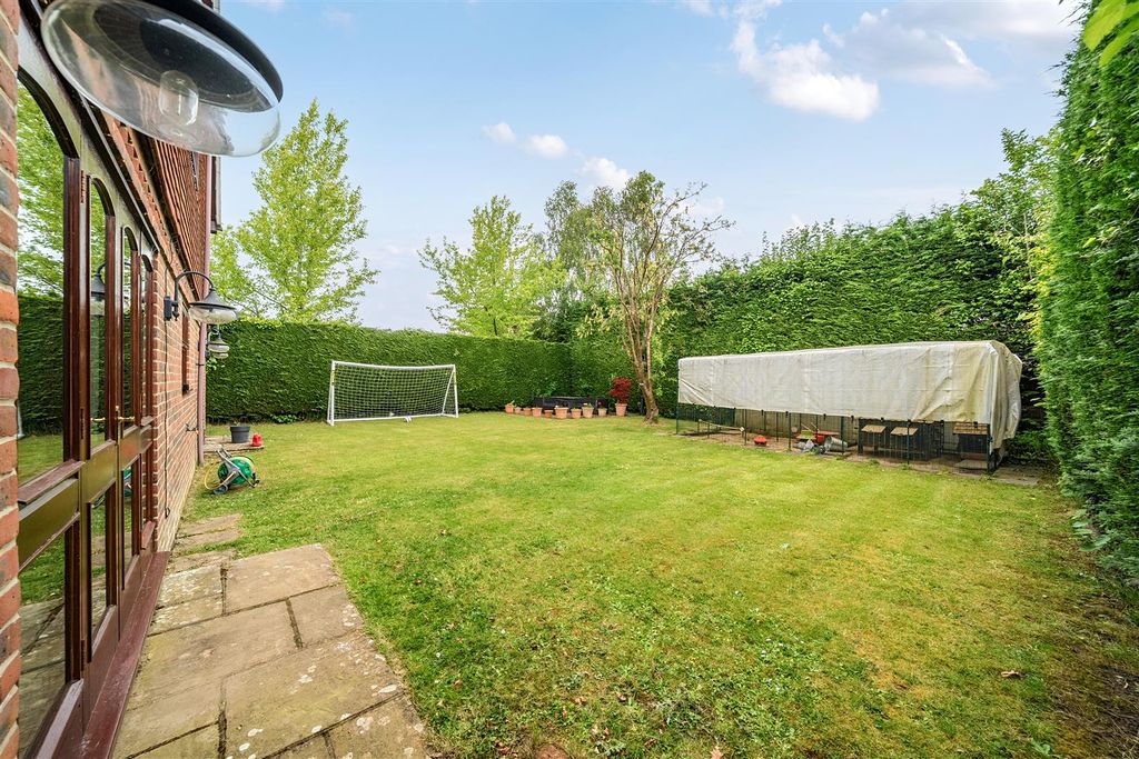 Additional image 23 of 7 bed detached house for saleHeadley Road, Liphook GU30