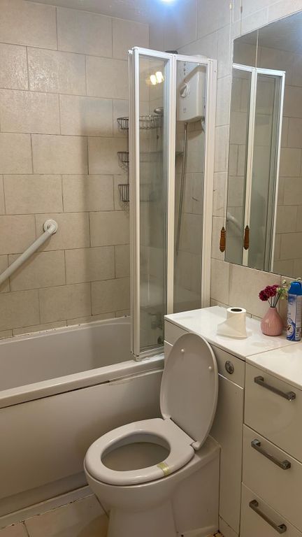 Property photo 1 of 4