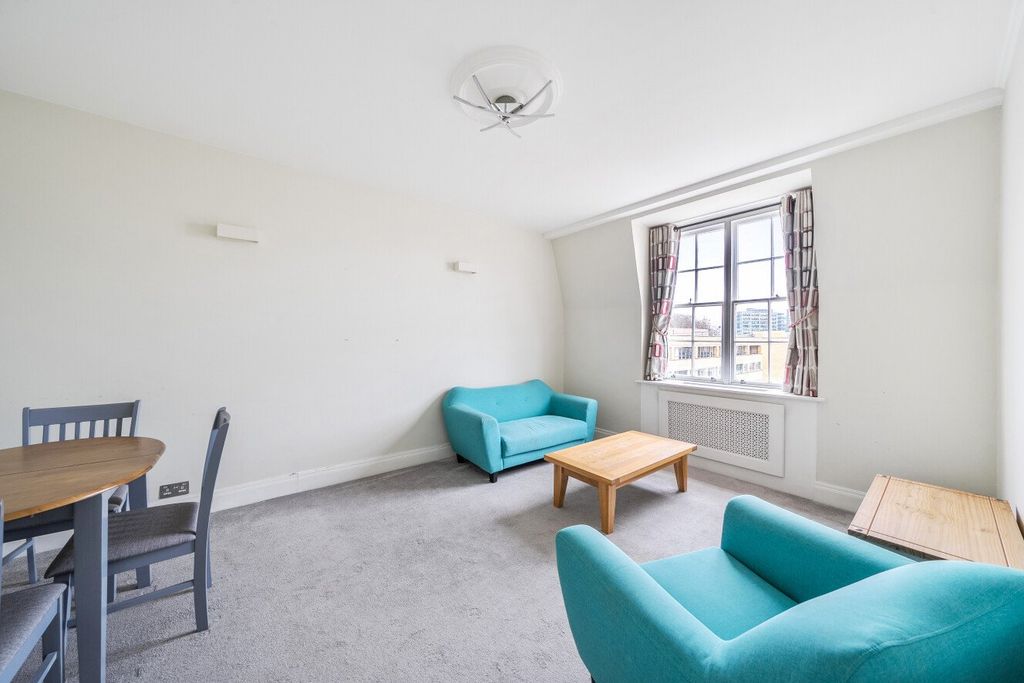 Property photo 2 of 11 Picture No. 20