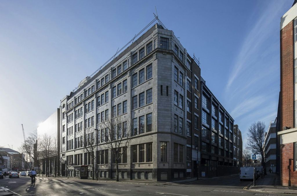 Property photo 1 of 31 Exterior