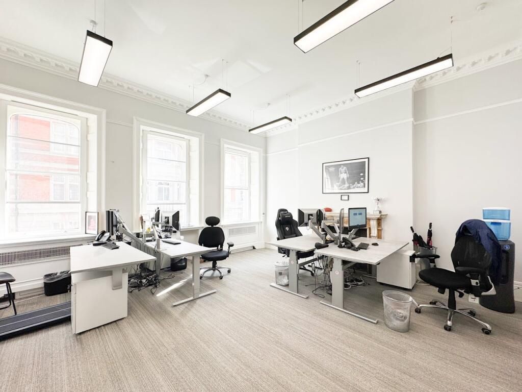 Property photo 1 of 7 Photo 2