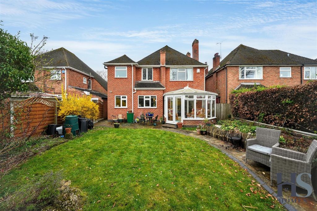 Property photo 3 of 19 Back Of House .Jpg