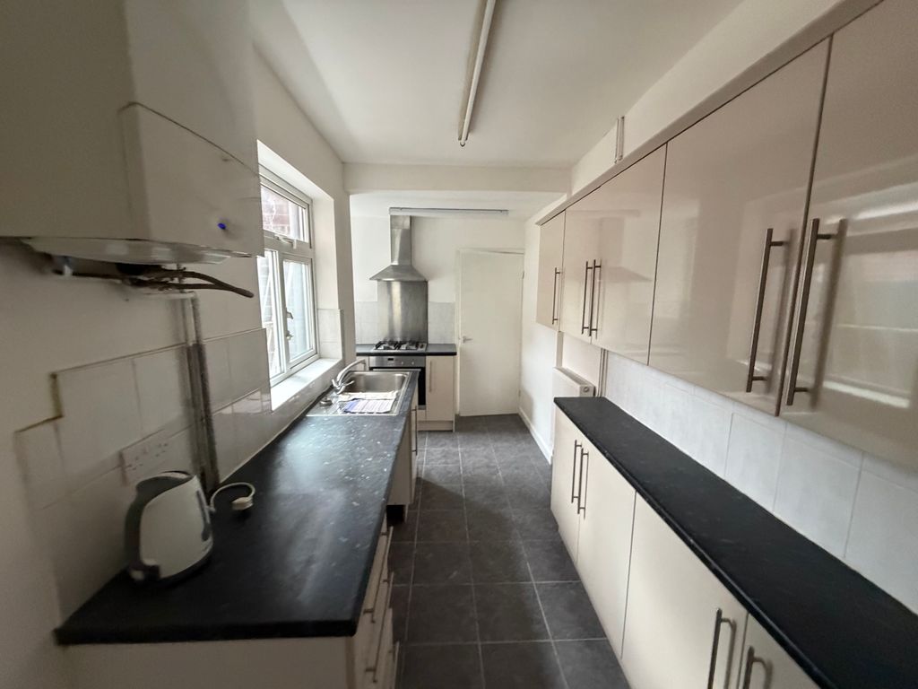 Property photo 2 of 11 Img_1559