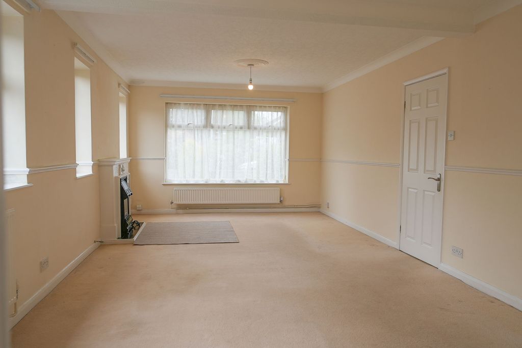 Property photo 3 of 40