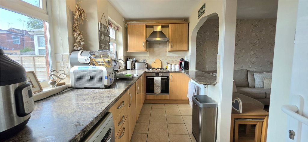 Property photo 3 of 16 Picture No. 06