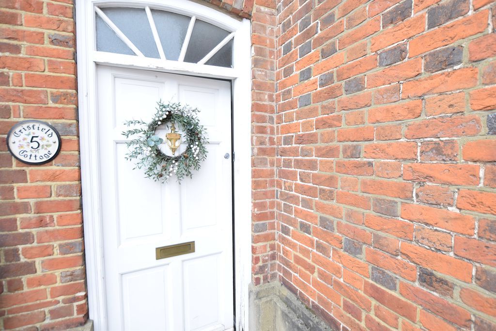 Property photo 2 of 8 Photo 12