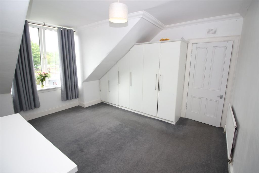 Additional image 14 of 3 bed flat for saleCaddlehill Street, Greenock PA16