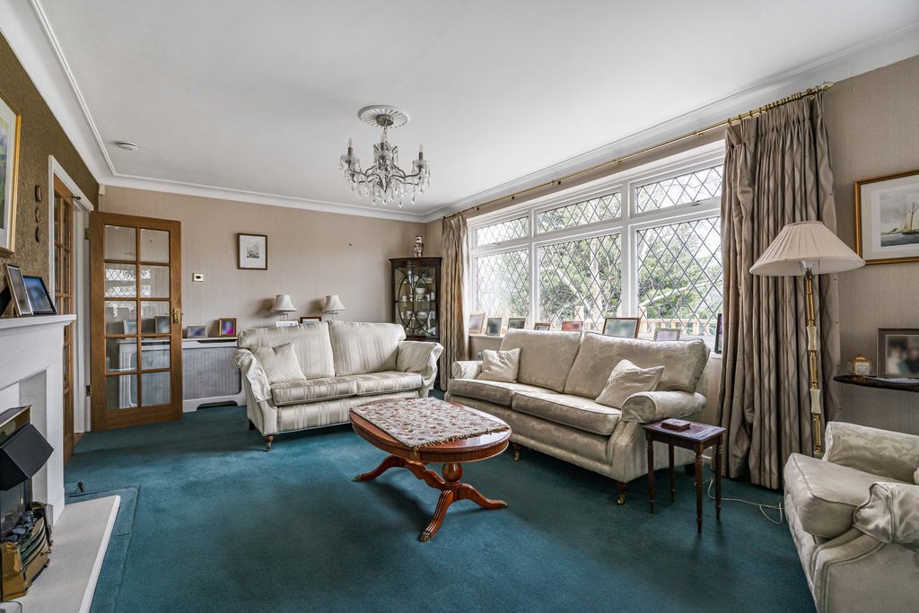 Additional image 11 of 4 bed detached house for saleRidgemount Gardens, Enfield EN2