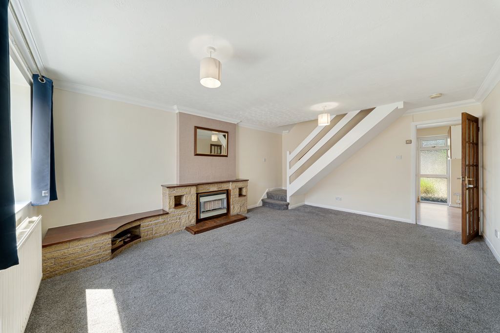 Property photo 3 of 19 Photograph 3