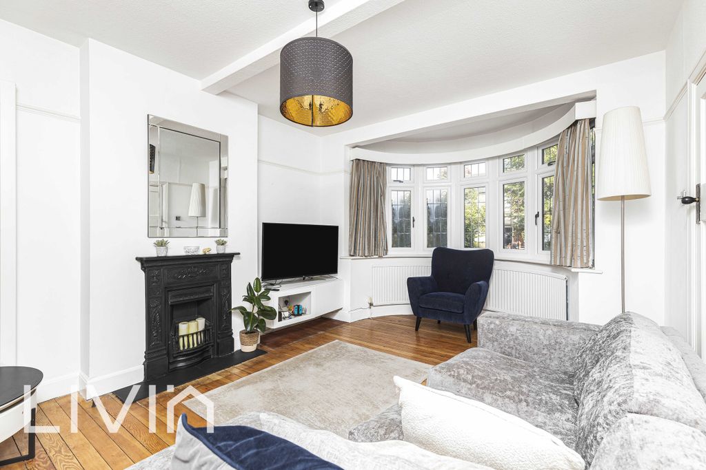 Property photo 2 of 19 025A0071