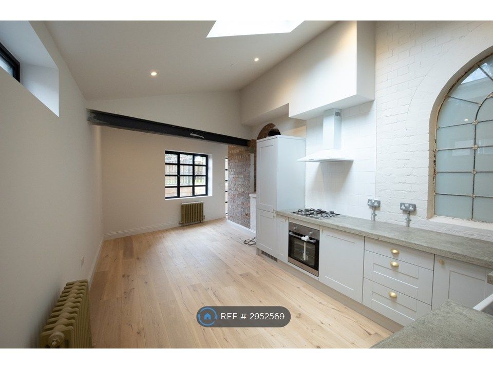 Property photo 1 of 29