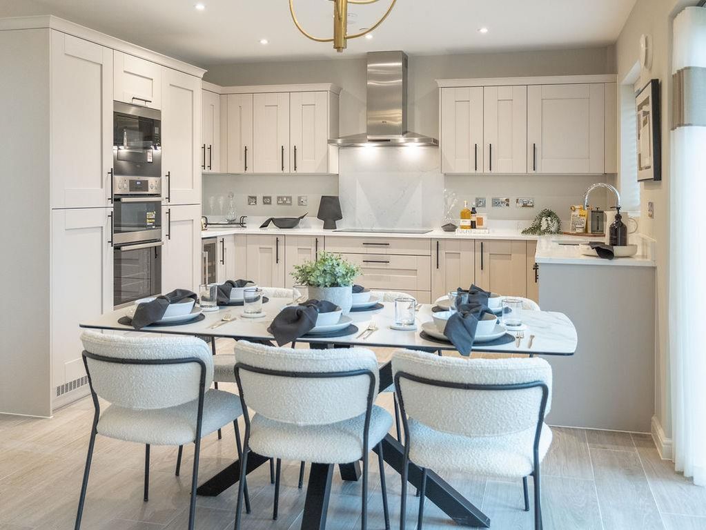 Property photo 2 of 18 1. Kitchen.Jpg
