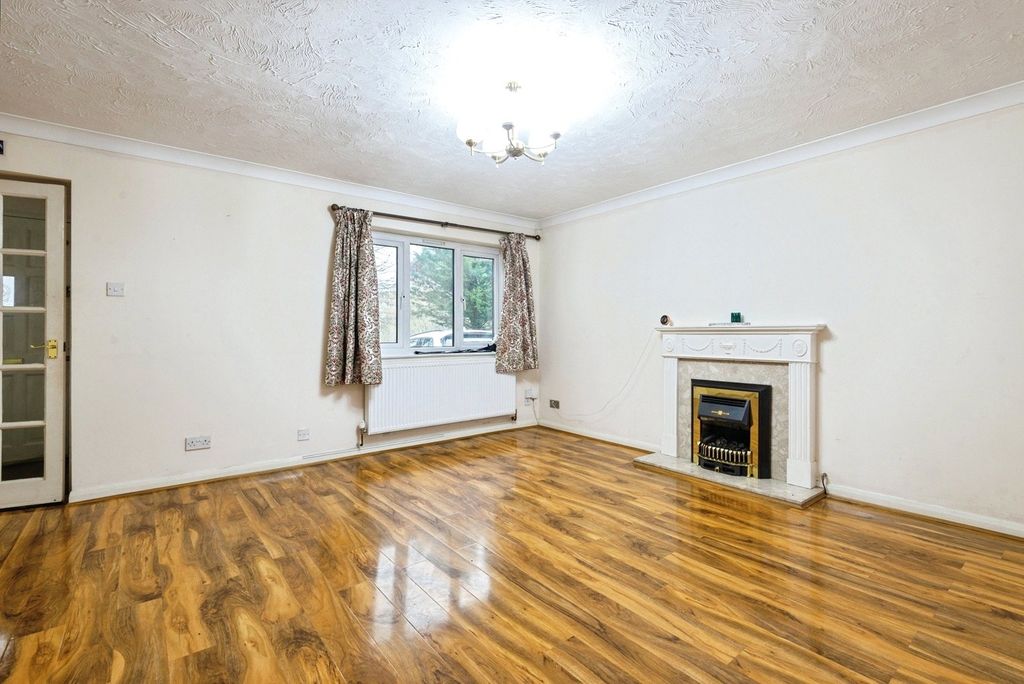 Property photo 3 of 24 Picture No. 36