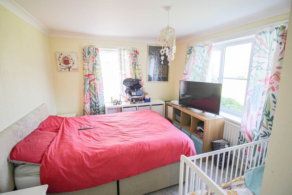 Additional image 15 of 3 bed flat for saleRoyal Sands, Beach Road, Weston-Super-Mare BS23