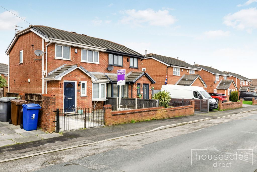 Property photo 2 of 17