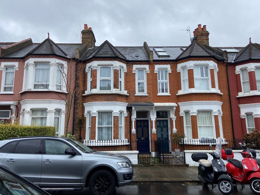 Property photo 1 of 16