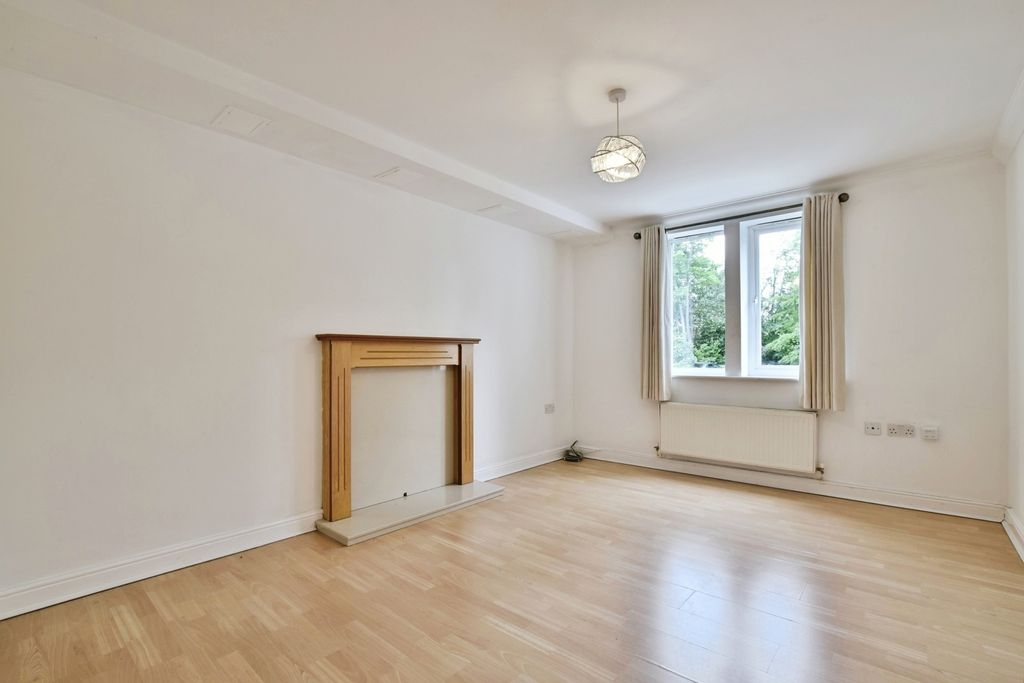 Property photo 2 of 14 Pbox-Img.Jpg