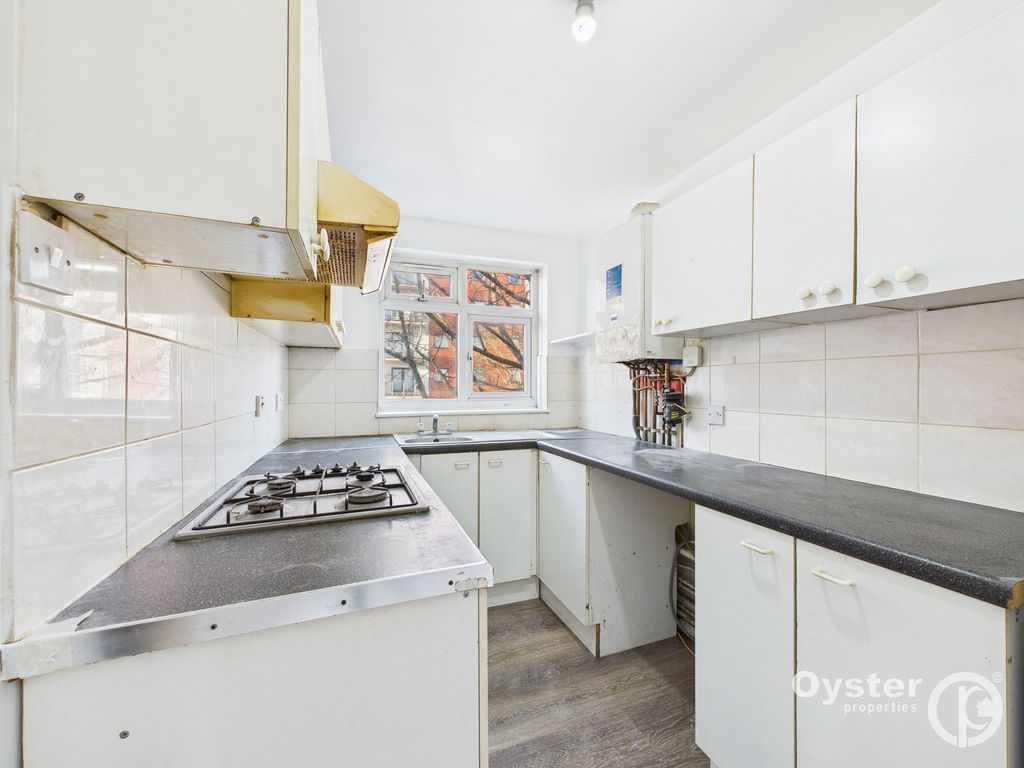 Property photo 3 of 9