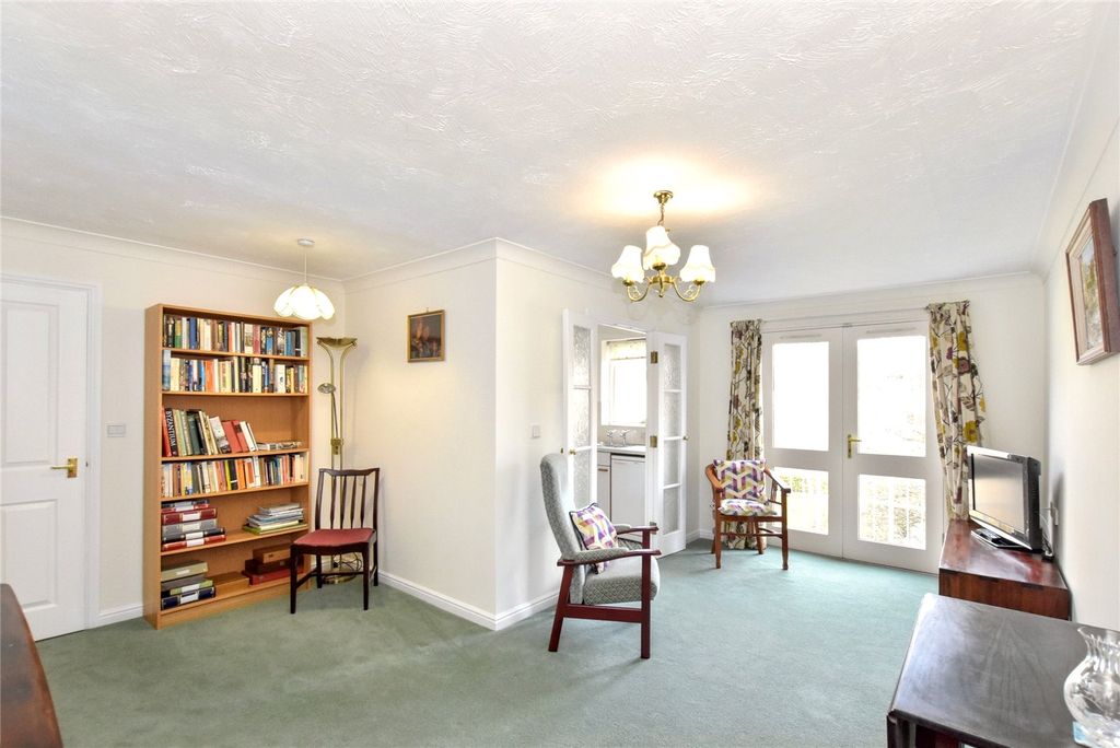 Property photo 3 of 11 Picture No. 21