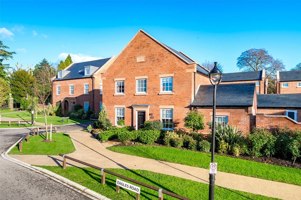 Property photo 1 of 28 14 Eagles Road