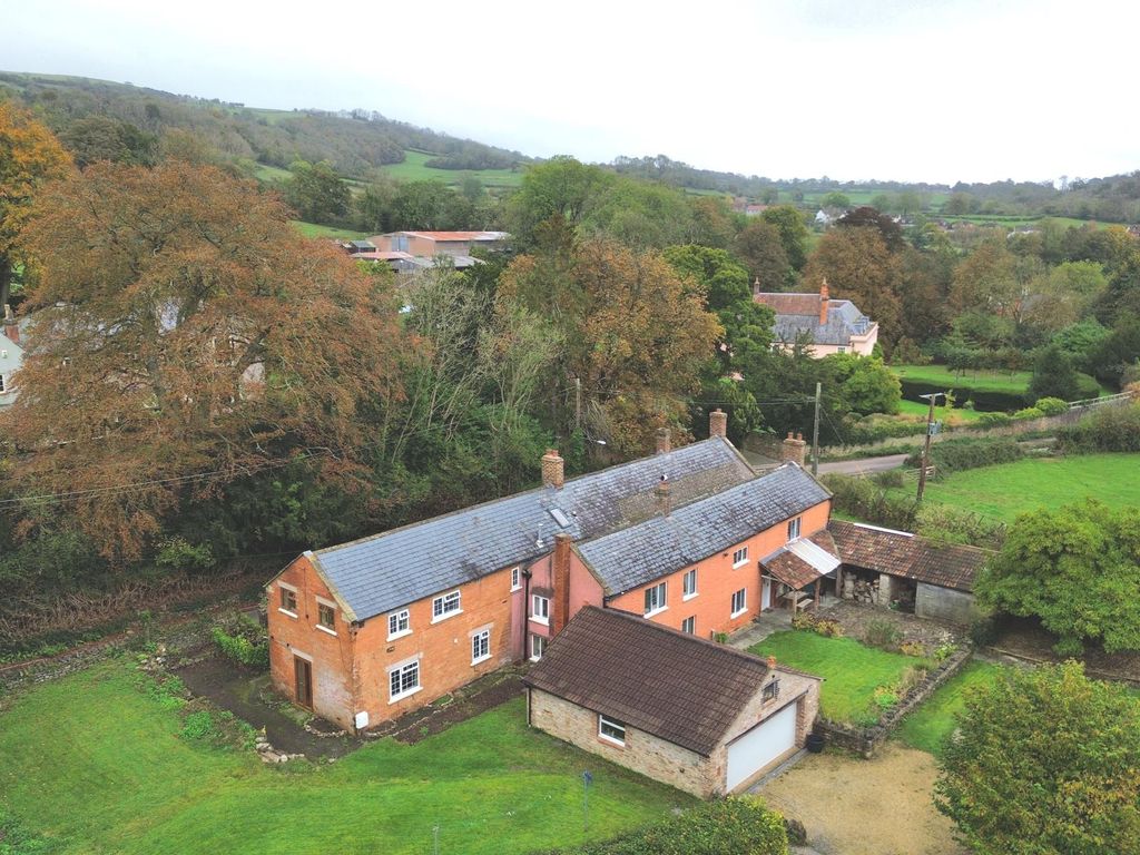 Property photo 1 of 34