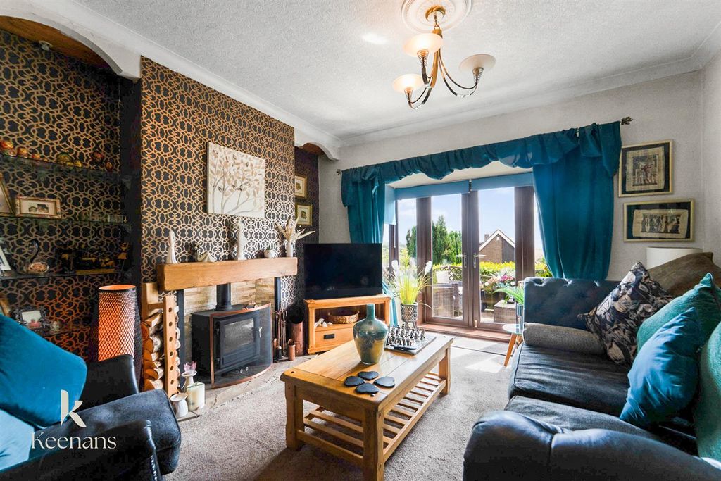 Property photo 1 of 44 Rochdale Road-33.Jpg