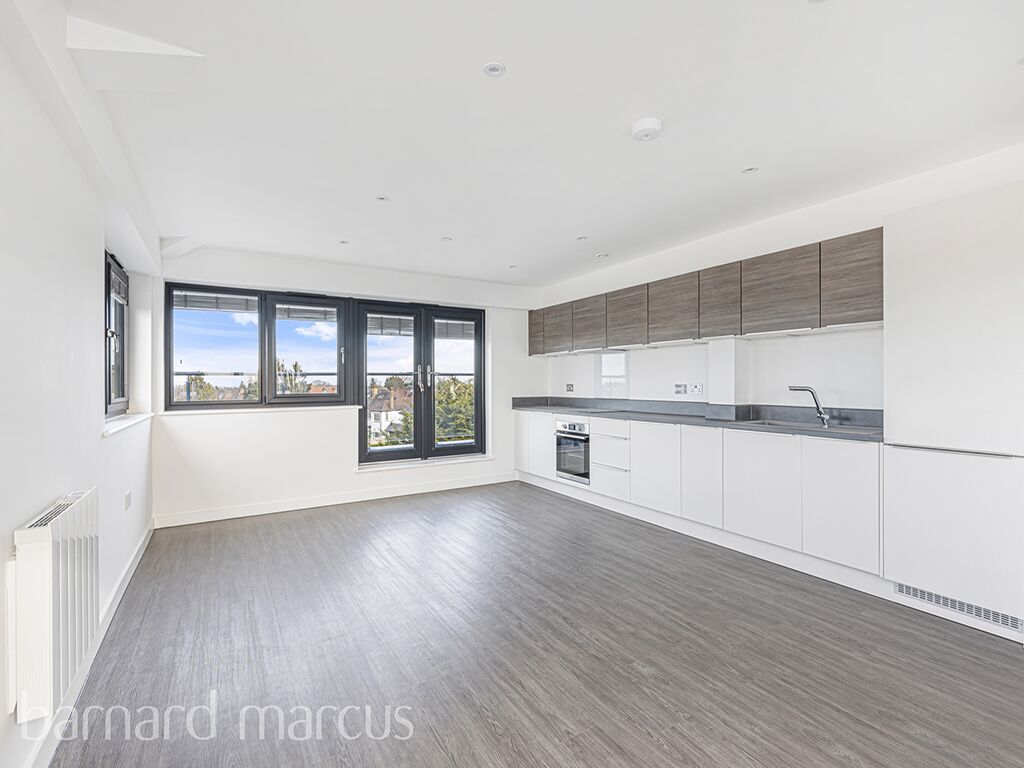 Property photo 1 of 7 Kitchen