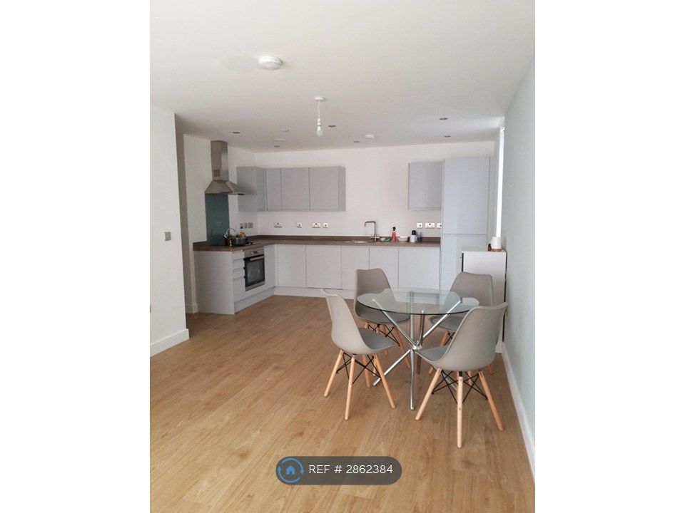 Property photo 2 of 11