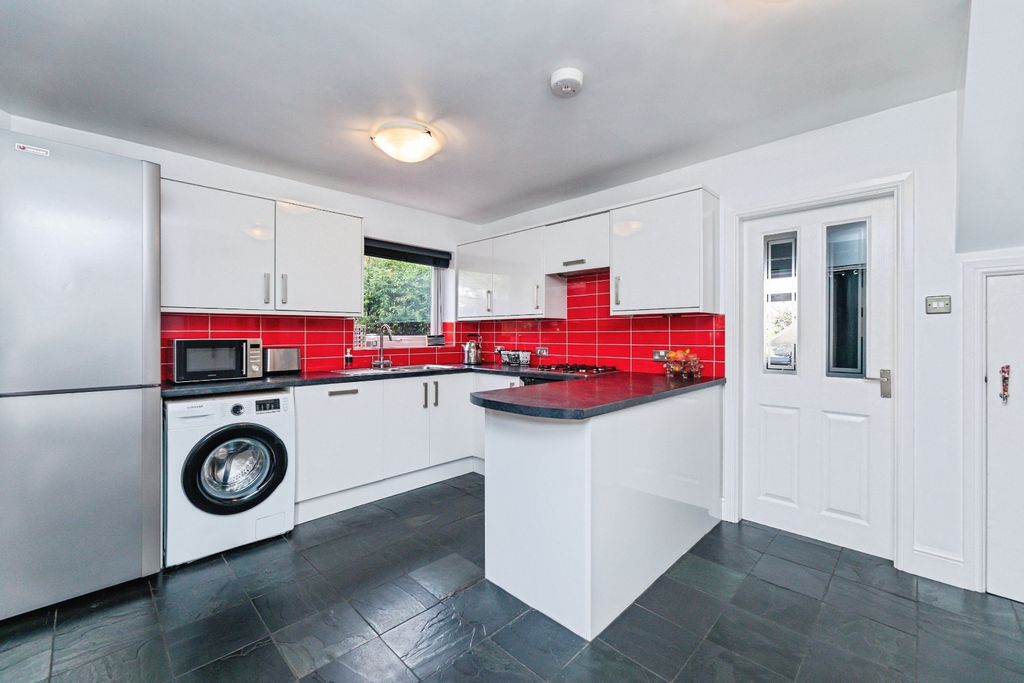 Property photo 2 of 29 Pbox-Img.Jpg