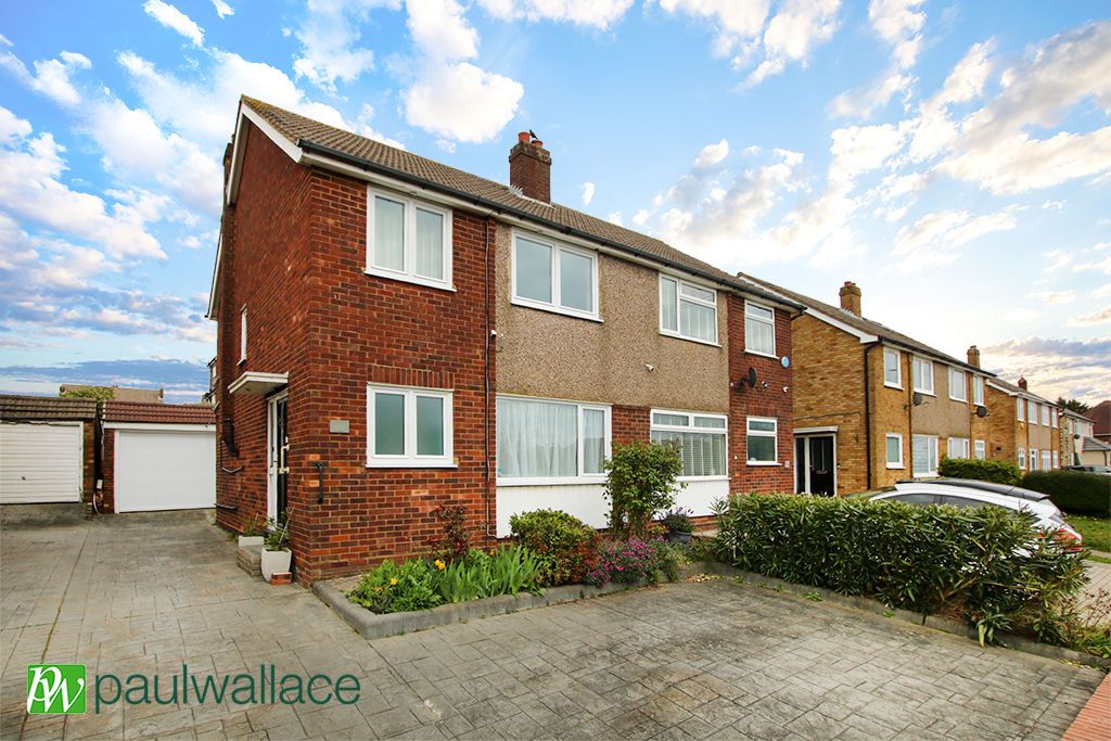 Property photo 1 of 17 Front Exterior