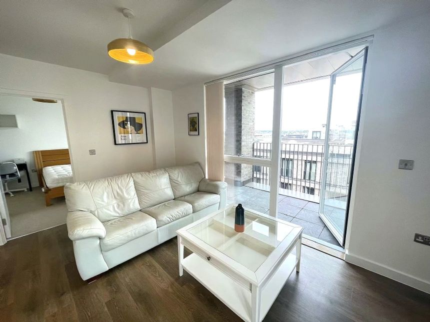 Property photo 3 of 11