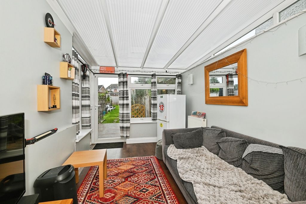 Property photo 3 of 14 Pbox-Img.Jpg