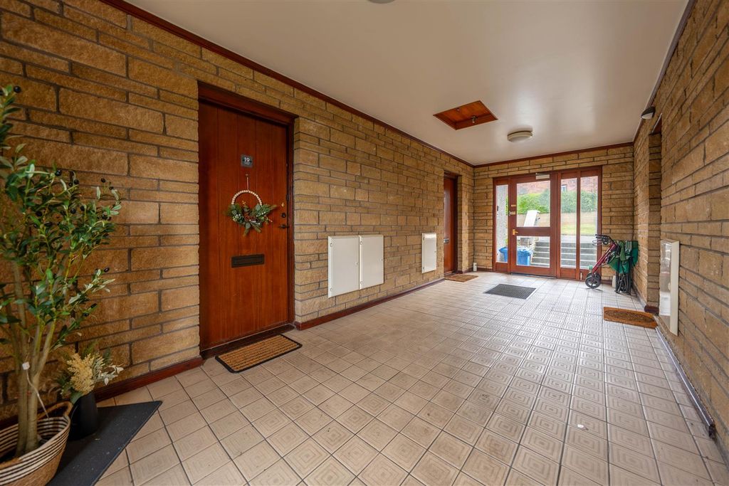 Property photo 3 of 29 Dsc06544-Hdr.Jpg