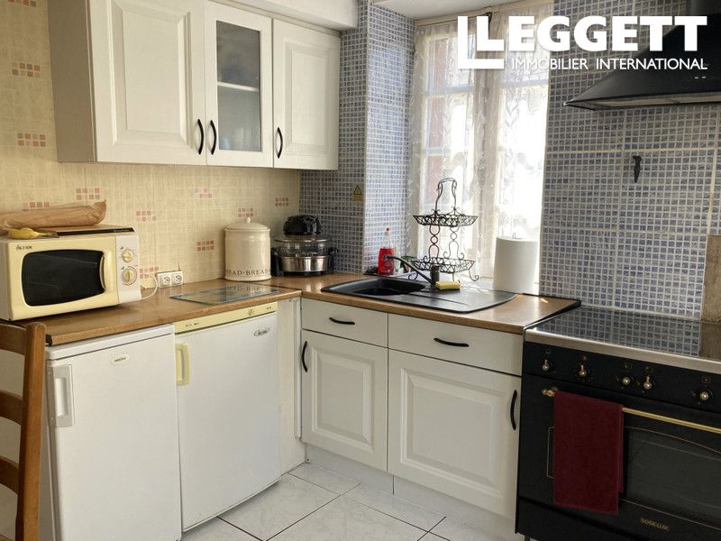 Property photo 3 of 10