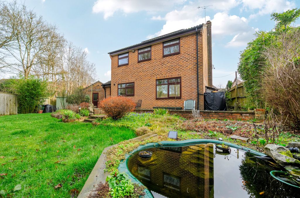 Property photo 3 of 16