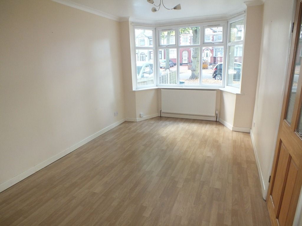 Property photo 2 of 5