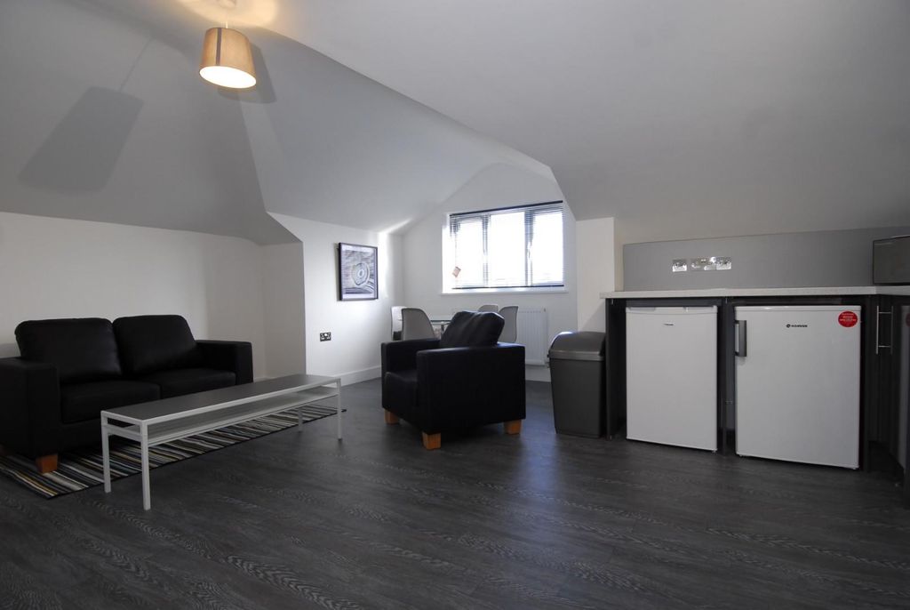 Property photo 3 of 12 Belgravemanor3Bedtf009 (1).Jpg