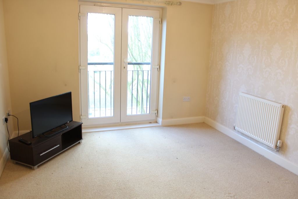 Property photo 3 of 5