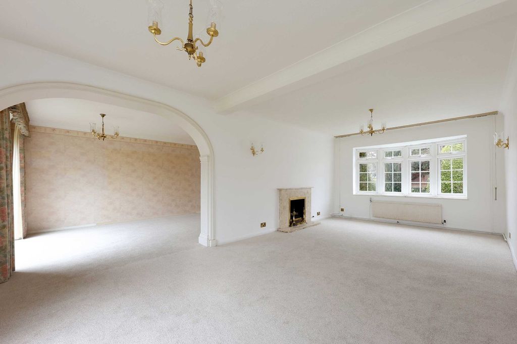 Property photo 2 of 15 Picture No. 08