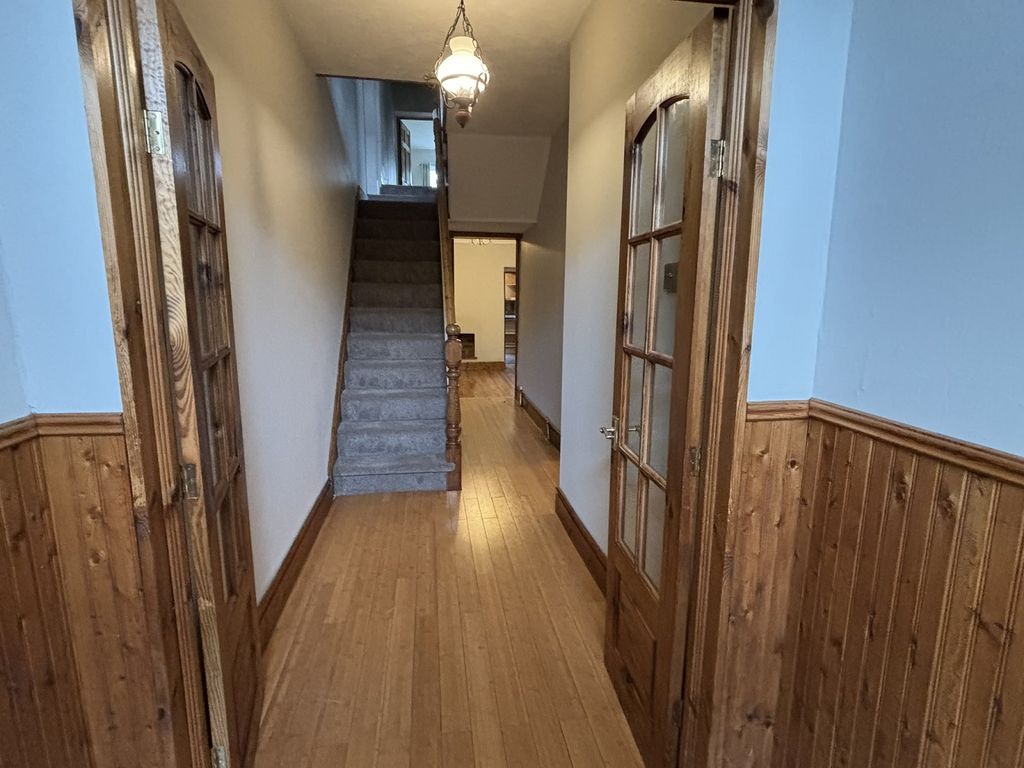 Property photo 2 of 14 Not Specified