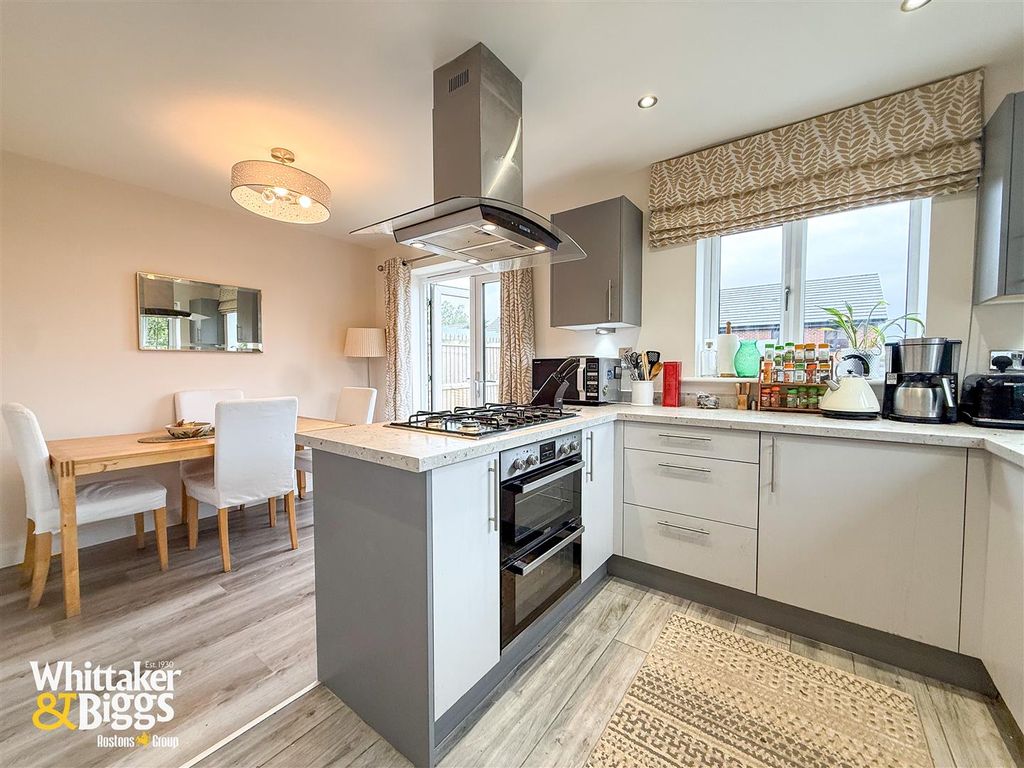 Property photo 3 of 38 20251021_091421354_Ios.Jpg