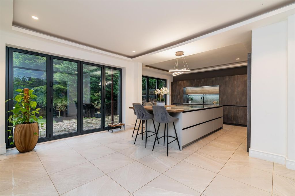 Property photo 3 of 27 Dsc_8868.Jpg