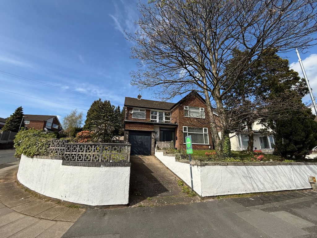 Property photo 1 of 41