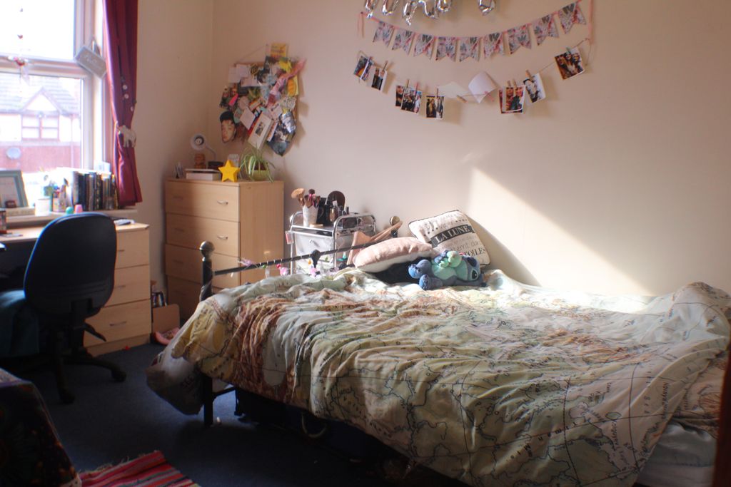 Property photo 3 of 8