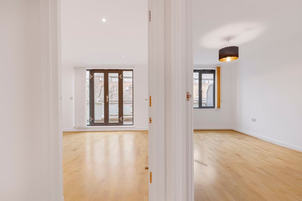 Property photo 3 of 36 Photo 14