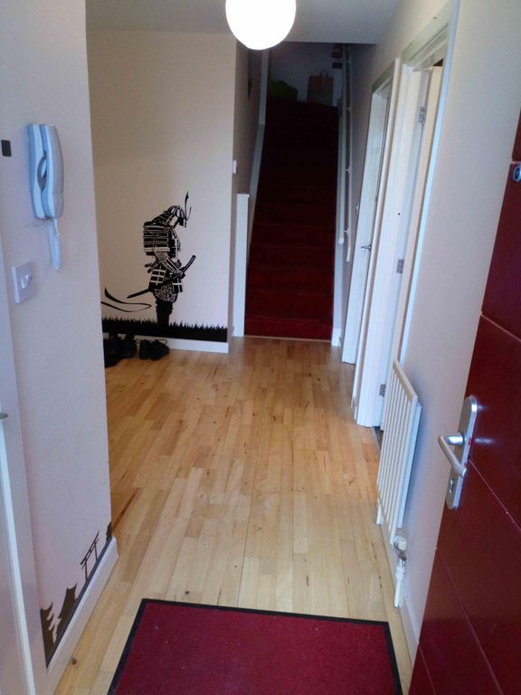 Property photo 2 of 18